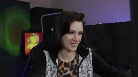 kathleen_frost online show from December 10, 2024, 9:55 am