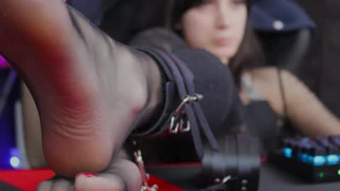 kathleen_frost online show from December 13, 2024, 10:30 am