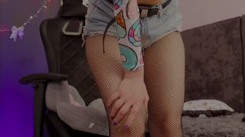 kathleen_frost online show from January 14, 2025, 9:13 am