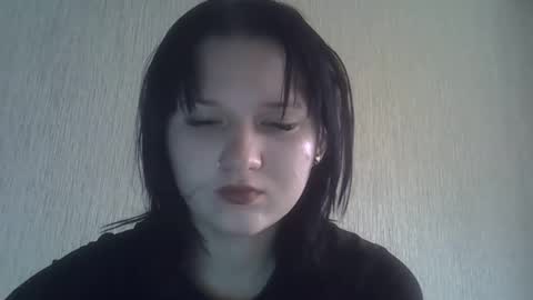 kathrynmason online show from November 30, 2025, 9:46 am