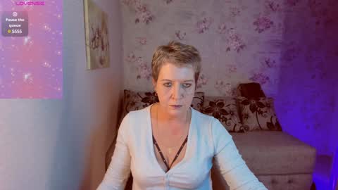 Snapshot of kathy_sunn chatting on December 7, 2024, 1:51 pm Kathy online show from December 7, 2024, 1:51 pm