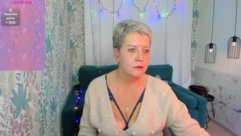 Snapshot of kathy_sunn chatting on December 28, 2024, 1:28 pm Kathy online show from December 28, 2024, 1:28 pm