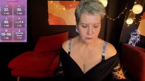 Snapshot of kathy_sunn chatting on January 2, 2025, 1:19 pm Kathy online show from January 2, 2025, 1:19 pm