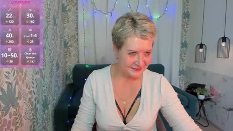 Snapshot of kathy_sunn chatting on January 11, 2025, 1:11 pm Kathy online show from January 11, 2025, 1:11 pm