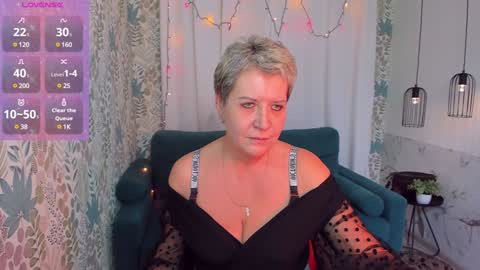 Snapshot of kathy_sunn chatting on January 15, 2025, 1:20 pm Kathy online show from January 15, 2025, 1:20 pm