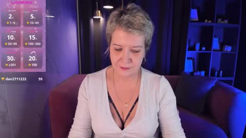 Snapshot of kathy_sunn chatting on February 10, 2025, 2:37 pm Kathy online show from February 10, 2025, 2:37 pm