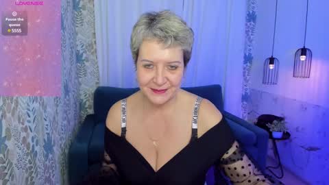 Snapshot of kathy_sunn chatting on February 11, 2025, 2:35 pm Kathy online show from February 11, 2025, 2:35 pm