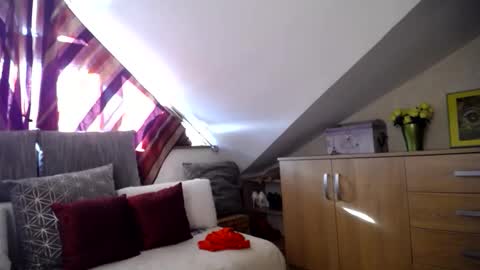 Kathy online show from April 20, 2026, 3:26 pm