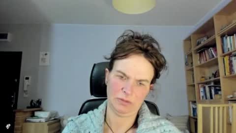 KATHY online show from November 19, 2025, 3:45 pm