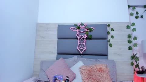 Snapshot of kathysmith18 chatting on October 7, 2025, 4:53 am kathy smith online show from October 7, 2025, 4:53 am