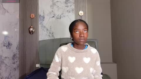 Katia online show from December 18, 2025, 12:00 pm