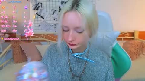 Katia  online show from March 28, 2026, 6:24 am