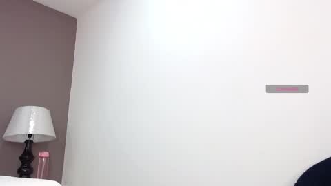 Katia Foster online show from November 1, 2025, 12:29 pm