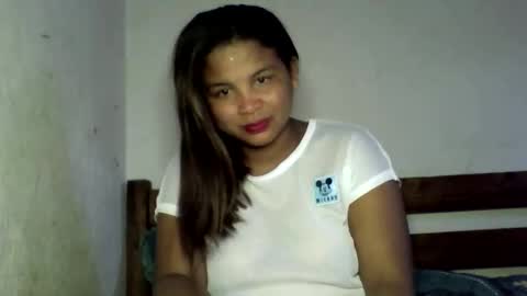 katibeauty00 online show from March 18, 2026, 6:27 am