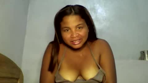 katibeauty00 online show from April 11, 2026, 6:51 am