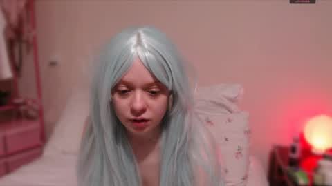 Snapshot of katie_deville chatting on May 17, 2026, 12:30 am Katie Deville online show from May 17, 2026, 12:30 am
