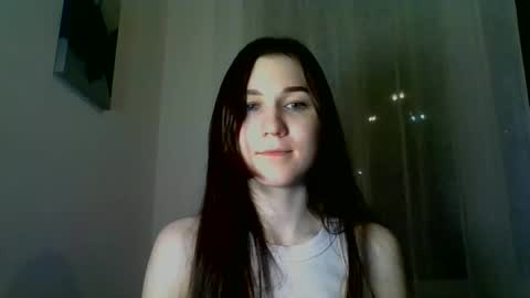 katie_foxi online show from February 4, 2025, 7:11 pm