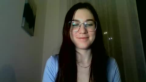 katie_foxi online show from February 22, 2025, 9:26 pm