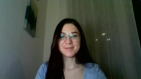 katie_foxi online show from March 1, 2025, 10:10 pm