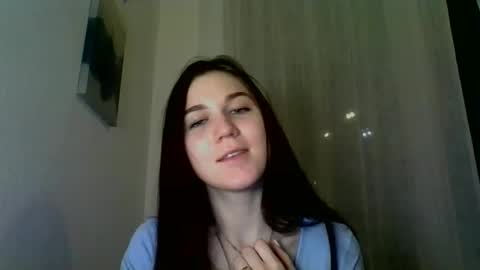 katie_foxi online show from March 2, 2025, 9:11 pm