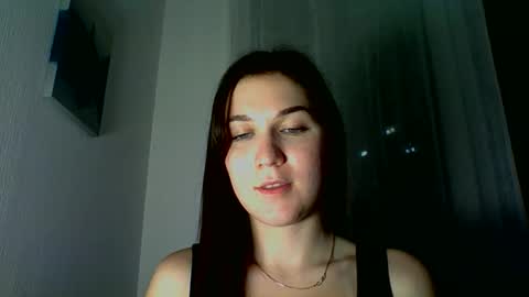 katie_foxi online show from September 18, 2025, 9:28 pm