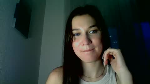 katie_foxi online show from September 24, 2025, 4:10 pm