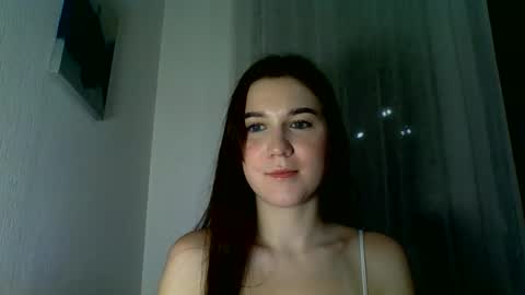 katie_foxi online show from November 1, 2025, 4:20 pm