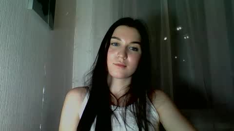 katie_foxi online show from March 10, 2026, 6:35 pm