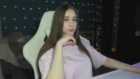 Katie online show from December 3, 2024, 10:40 pm