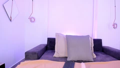 Katie online show from January 6, 2025, 12:13 pm