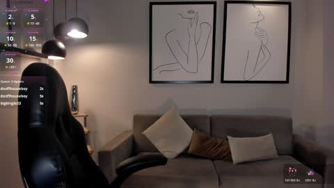 Kate Stonne online show from January 18, 2025, 9:45 am