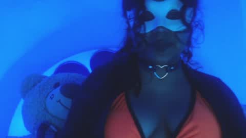 Katiuska online show from May 13, 2026, 10:34 am