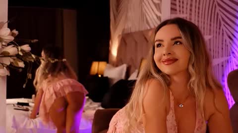 KatJolie online show from October 9, 2025, 8:29 pm