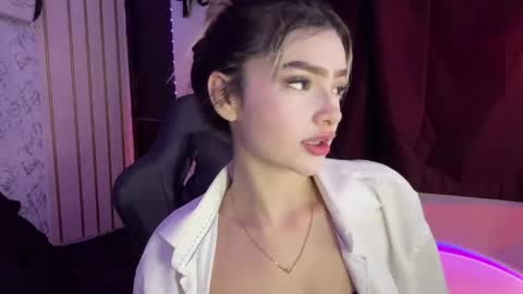 Snapshot of katleen_v chatting on March 17, 2026, 9:34 am Katleen. online show from March 17, 2026, 9:34 am