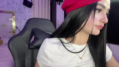 Snapshot of katleen_v chatting on June 4, 2026, 1:00 am Katleen. online show from June 4, 2026, 1:00 am
