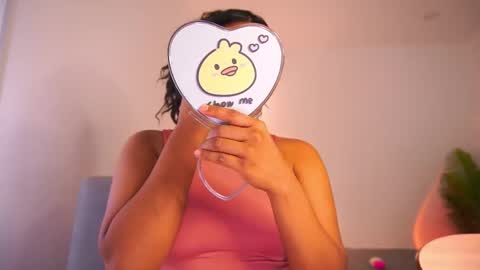 Follow me on instagram and twitter as correaktnees online show from November 5, 2025, 7:41 am