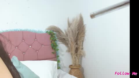  Katriana  online show from January 15, 2025, 11:30 pm