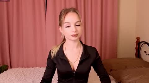 Katrin online show from November 16, 2025, 5:24 am