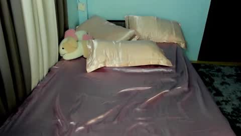 katrina_foxxx online show from February 20, 2025, 12:08 am