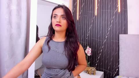 Keyla online show from January 4, 2025, 6:51 pm