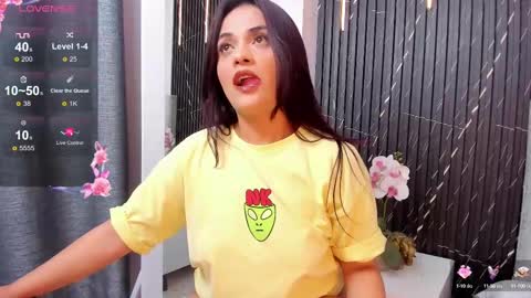 Keyla online show from February 20, 2025, 7:30 pm