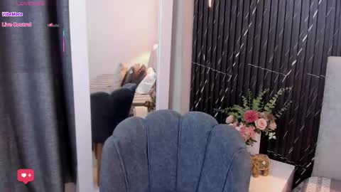 Keyla online show from November 4, 2025, 7:13 pm