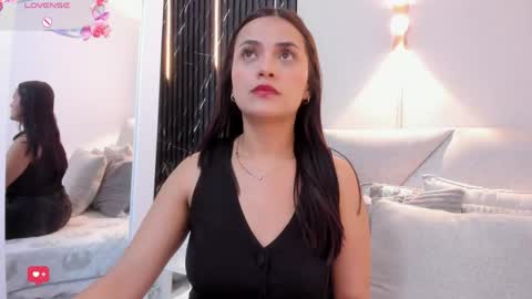 Keyla online show from April 21, 2026, 7:28 pm