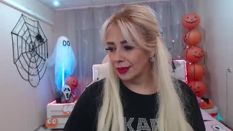 katrinacharm online show from October 13, 2025, 12:16 pm