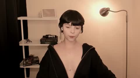 katsuro online show from October 13, 2025, 8:53 pm