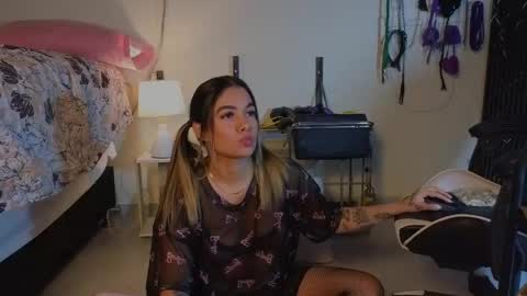Katt  online show from April 25, 2026, 4:15 am