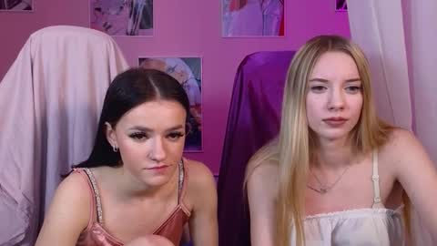 katt_yy online show from February 4, 2025, 8:56 am