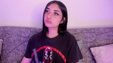 Kat  online show from May 30, 2026, 1:14 am