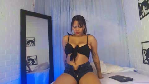 Snapshot of kattia_23 chatting on February 25, 2025, 12:25 am kattia online show from February 25, 2025, 12:25 am