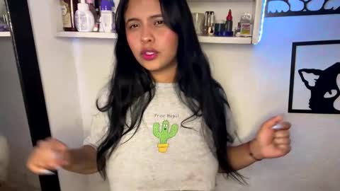 Snapshot of kattia_23 chatting on November 19, 2025, 2:11 am kattia online show from November 19, 2025, 2:11 am